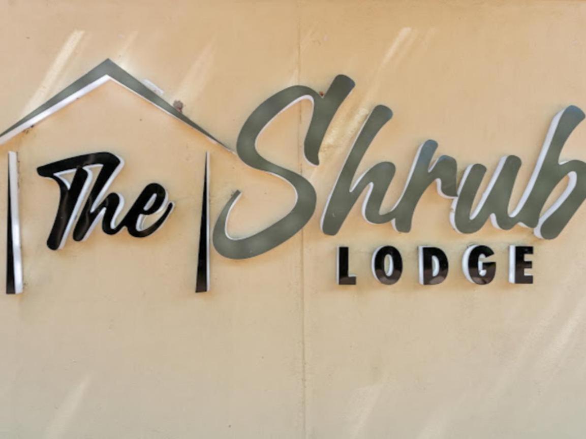 The Shrub Lodge Victoria Falls Zewnętrze zdjęcie